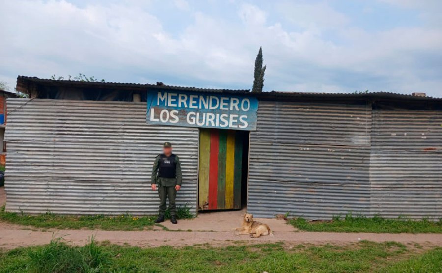 Un merendero para niños fue allanado por operar como "fachada" para los ilícitos.