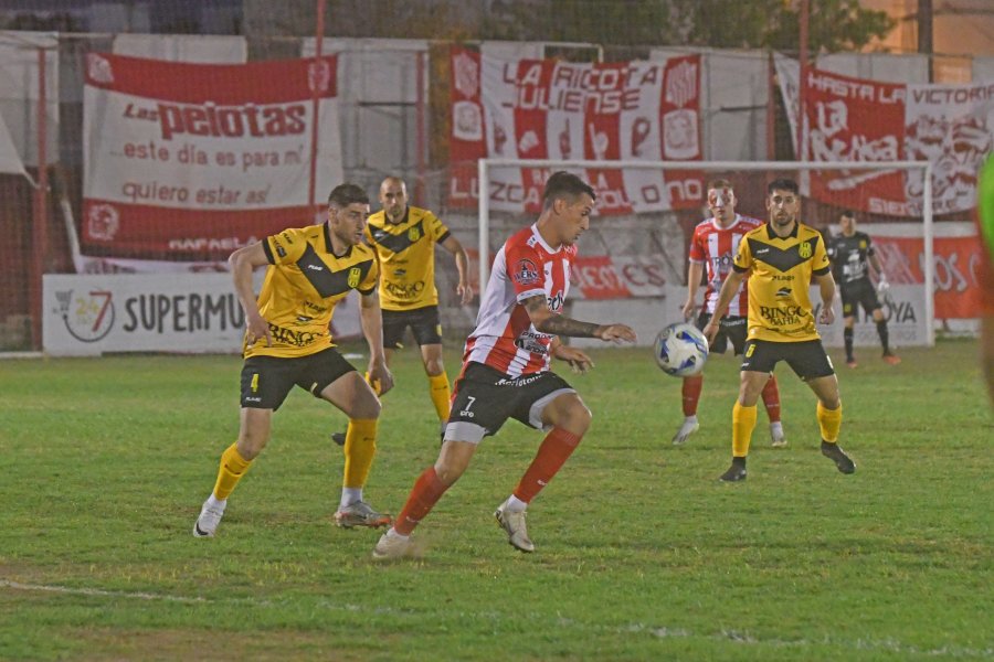 TRIUNFAZO. Fue una noche casi ideal para el León.