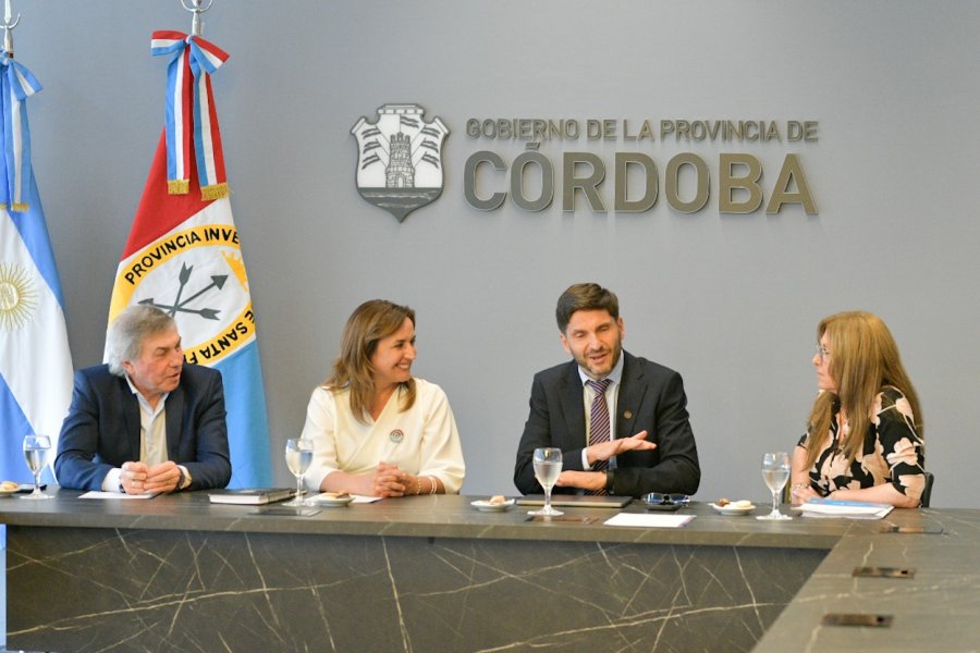Carlos Massei, Myrian Prunotto, Maximiliano Pullaro y Claudia Giaccone.