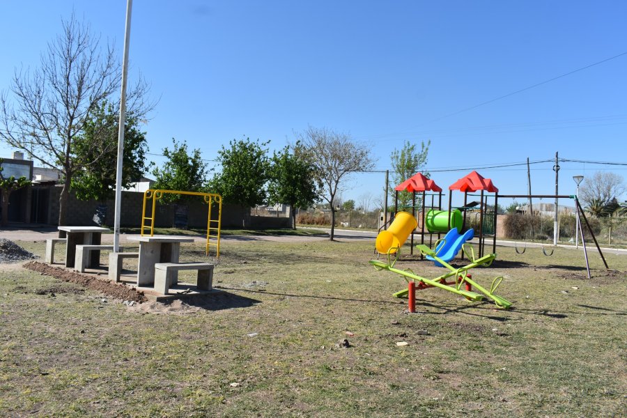 Vista parcial del espacio p&uacute;blico intervenido.