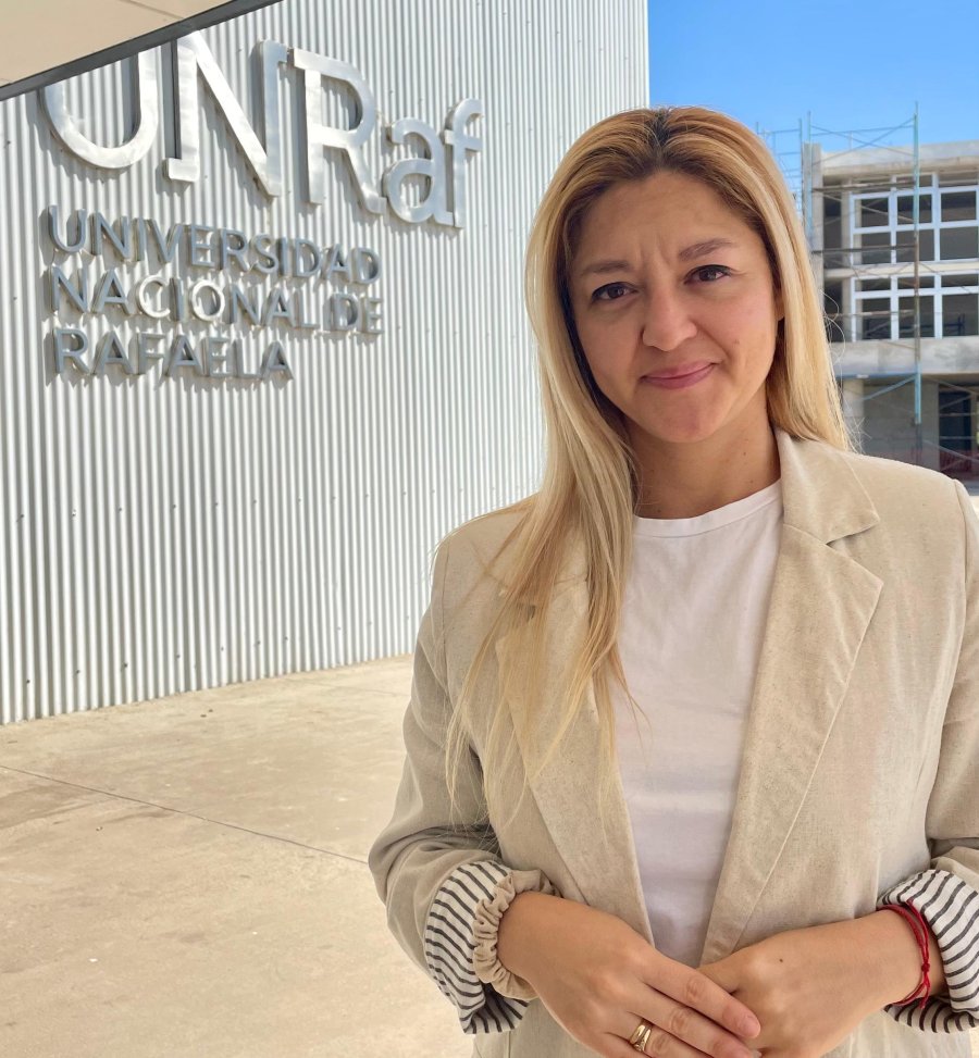 La concejal Carla Boidi y el reclamo por la finalizaci&oacute;n del edificio de UNRaf.