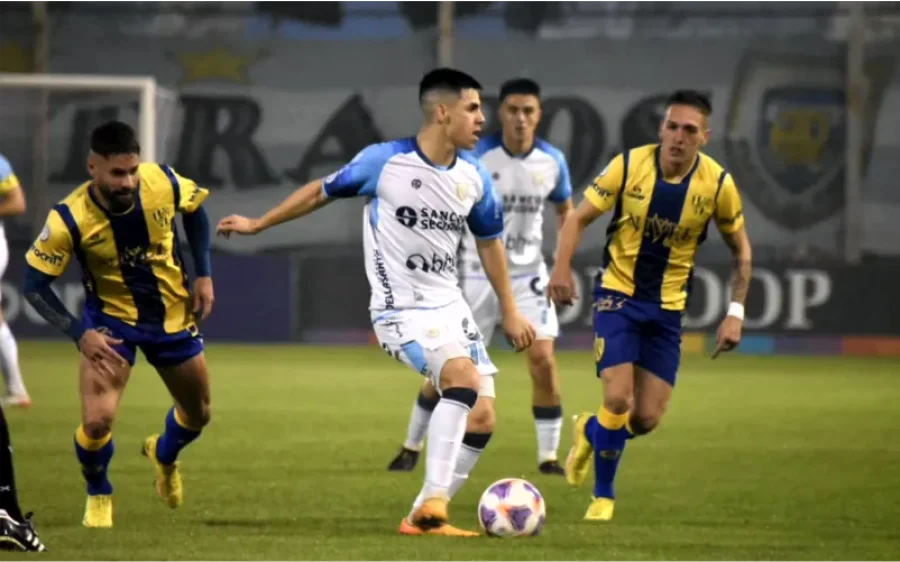 ALEX LUNA ANOTÓ EN LA ÚLTIMA VICTORIA DE LA CREMA ANTE ATLANTA