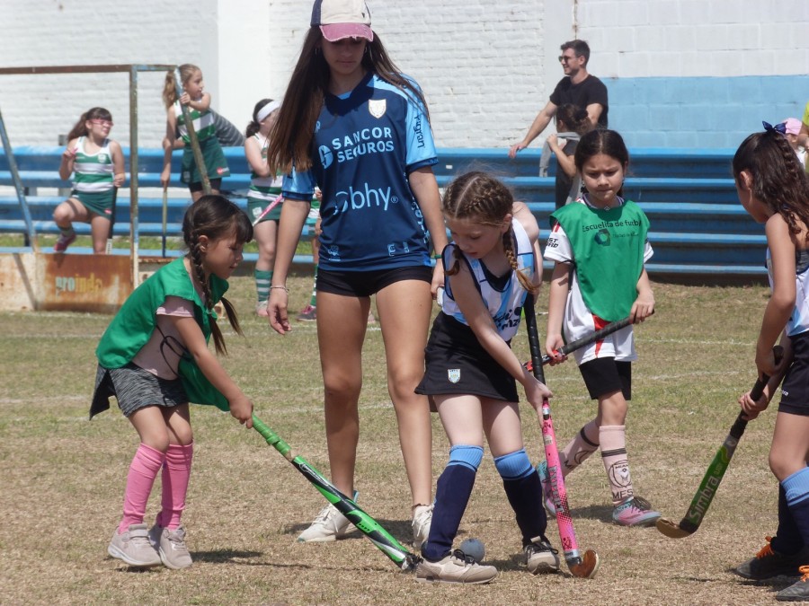 ENCUENTRO DE HOCKEY INFANTIL EN EL CLUB ATLÉTICO DE RAFAELA