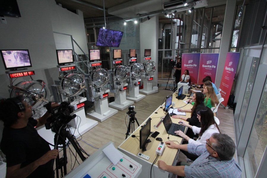 El sorteo, al igual que los anteriores, se realiz&oacute; en la sede de Loter&iacute;a de Santa Fe.