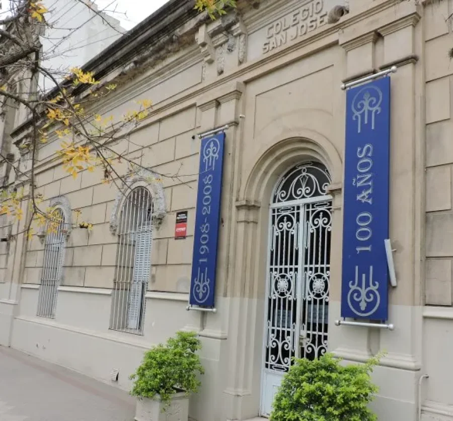Alumnas del San Jos&eacute; propiciaron una actividad en la Plaza Libertad.