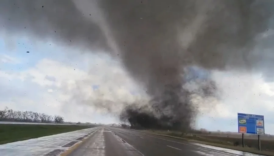 Tornado en el sur de EEUU.