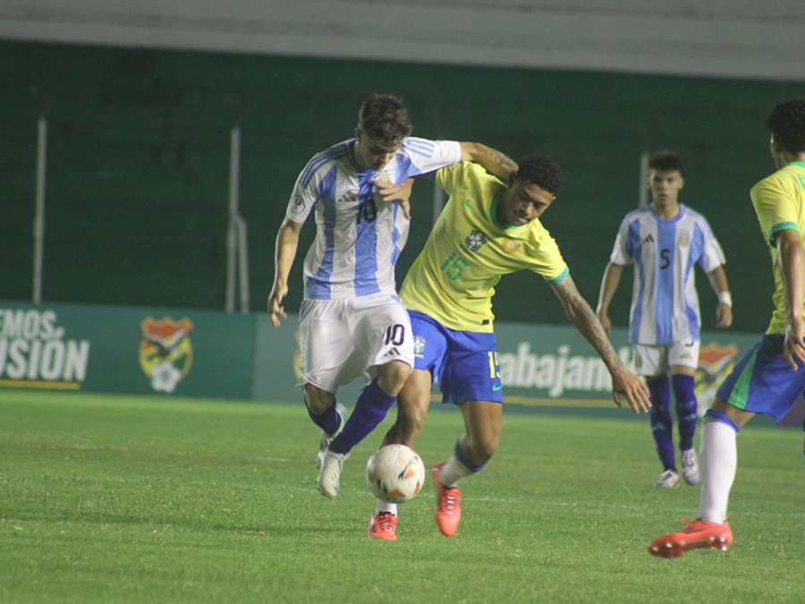 DIA IDEAL. Argentina elimin&oacute; a Brasil.