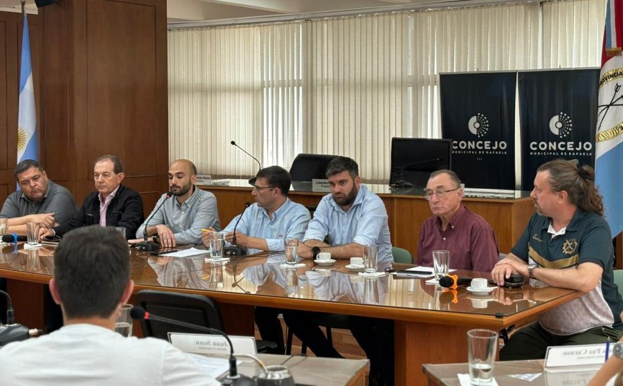 Los integrantes del Directorio del IMV se reunieron con los concejales.
