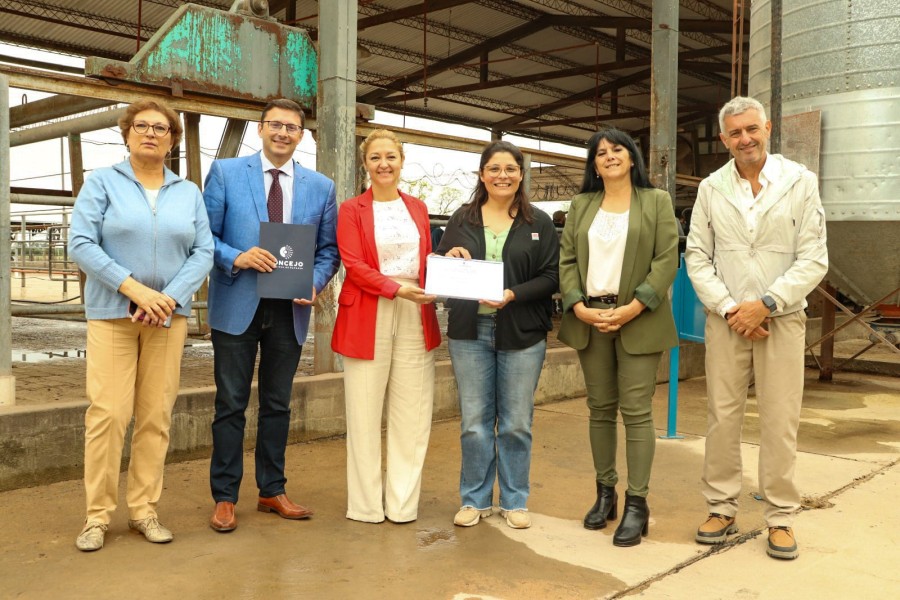 RECONOCIMIENTO. El Concejo declaró de "Interés Municipal" al Seminario de Producción Lechera.