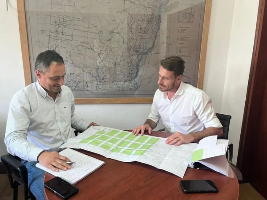 Nicol&aacute;s Mijich y Gonzalo Aira durante el encuentro.