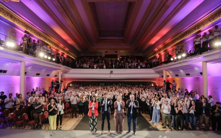 Clara Garc&iacute;a, Maximiliano Pullaro, Gisela Scaglia y Felipe Michlig, referentes de los distintos partidos que conforman la columna vertebral del Gobierno santafesino. (FOTO SCS)