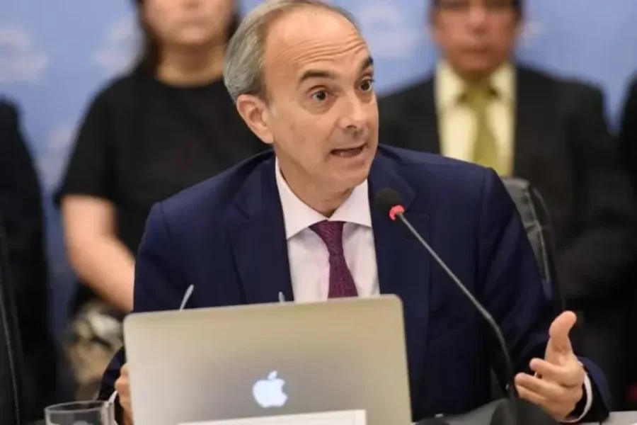 TORRENDELL. Defendi&oacute; la pol&iacute;tica salarial del Gobierno para la educaci&oacute;n.