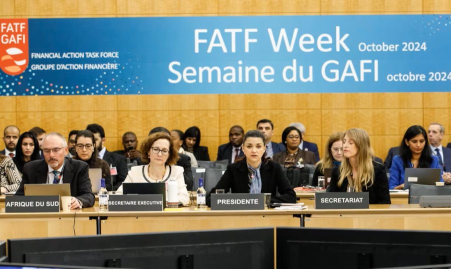 CUMBRE DEL GAFI. Se llevó a cabo en París.