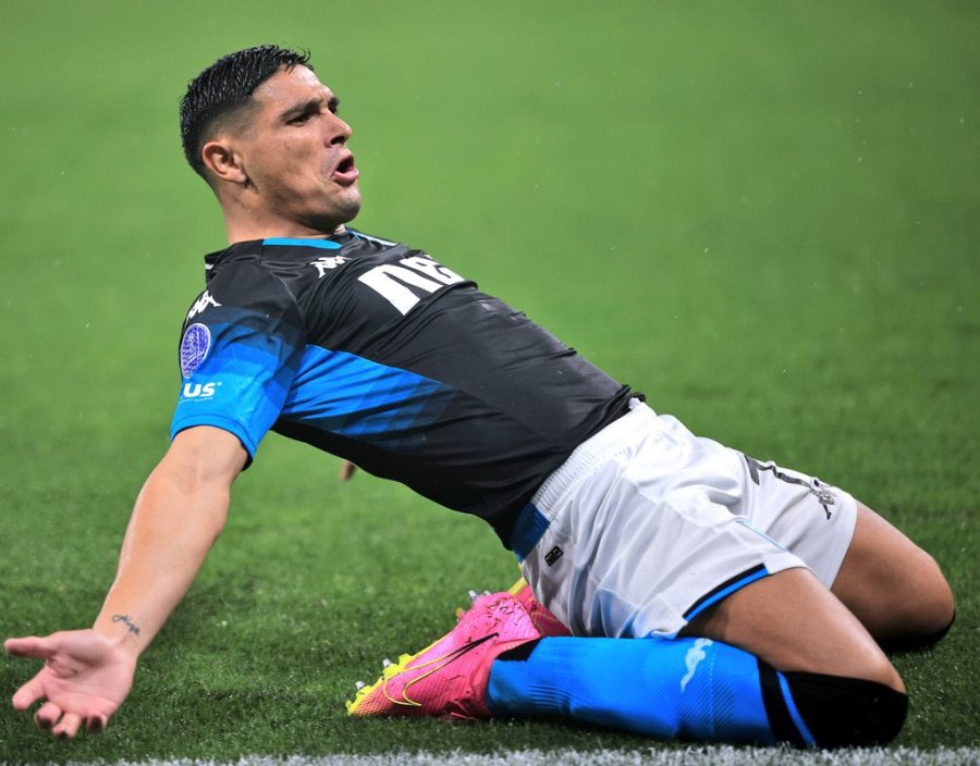 MAXI SALAS. Convirtió un golazo.