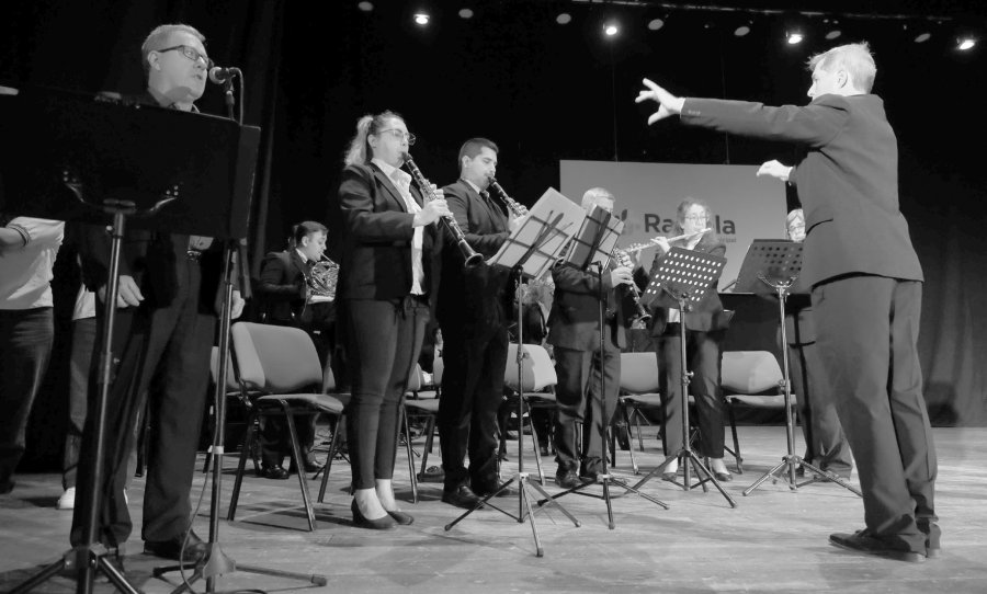 MOMENTO MUSICAL. La Banda Municipal de M&uacute;sica enton&oacute; la marcha &ldquo;Canci&oacute;n Ciudad de Rafaela".