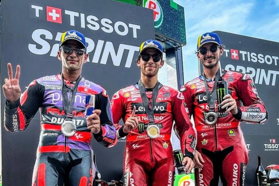Podio de la carrera Sprint, con Jorge Mart&iacute;n, Enea Bastianini y Francesco Bagnaia.