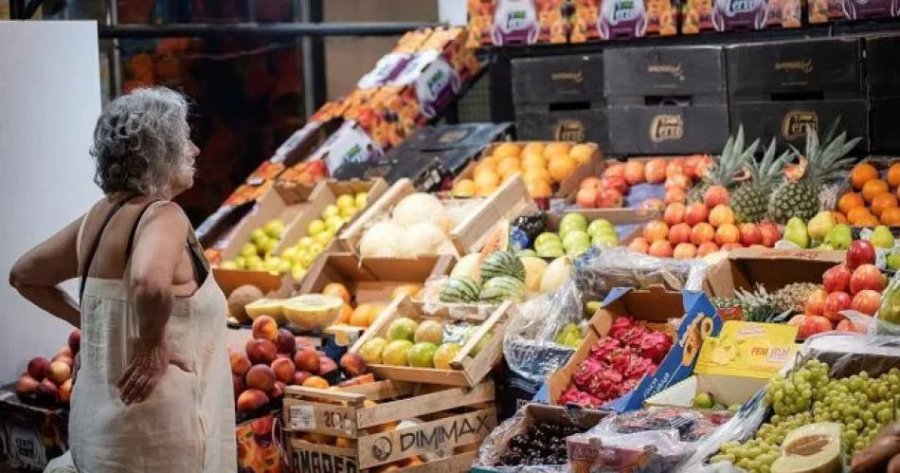 BUENA NOTICIA. El gobierno anunció que bajaron los precios de los productos importados.