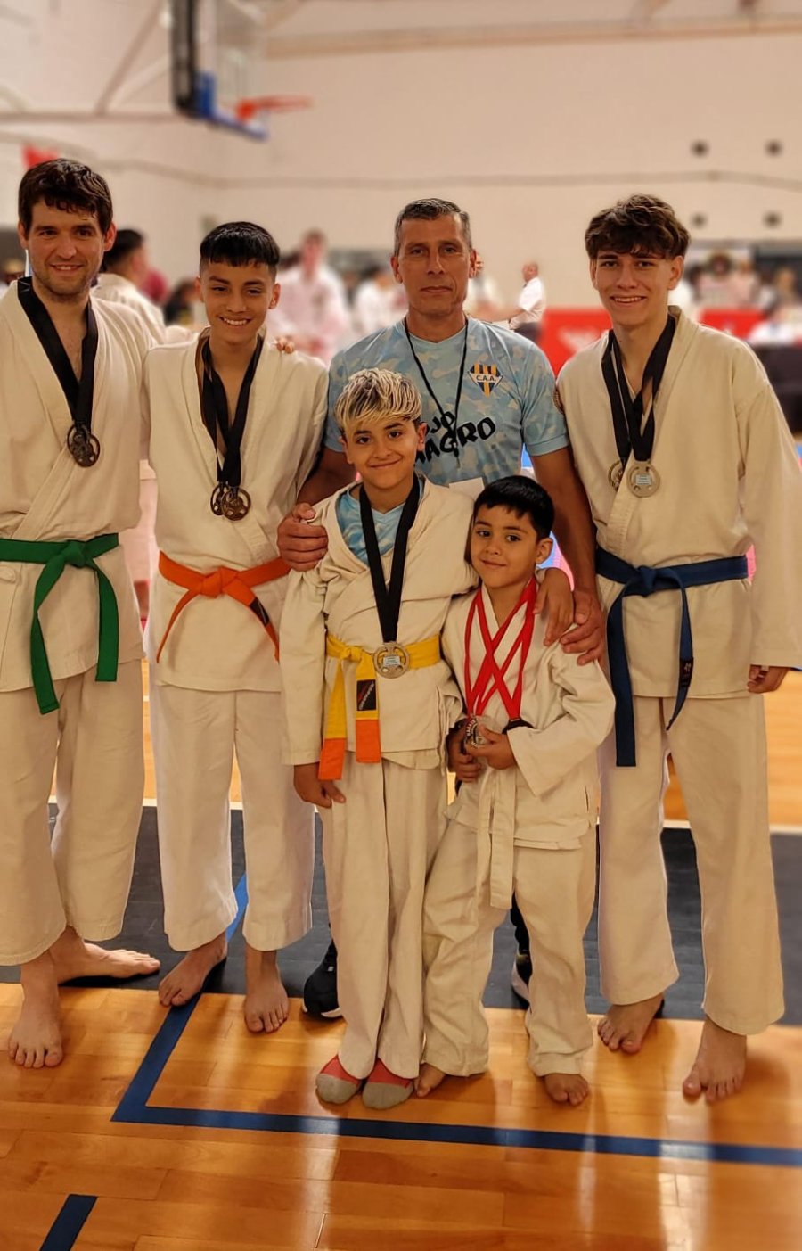 PROTAGONISTAS. Los integrantes del Dojo que participaron del torneo.