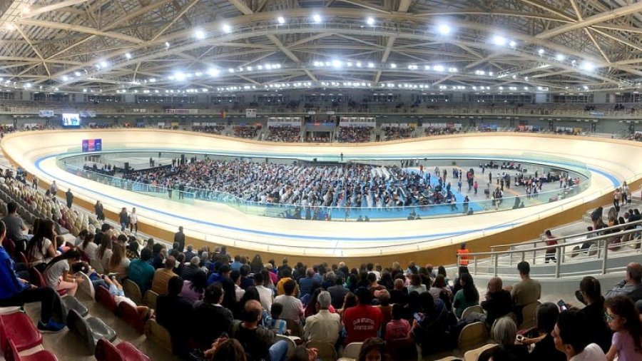 VELODROMO DE SAN JUAN. Es el único techado en la actualidad en Argentina.