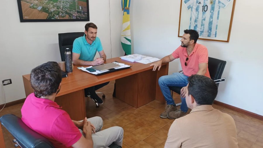 Un momento del encuentro celebrado en el Municipio.