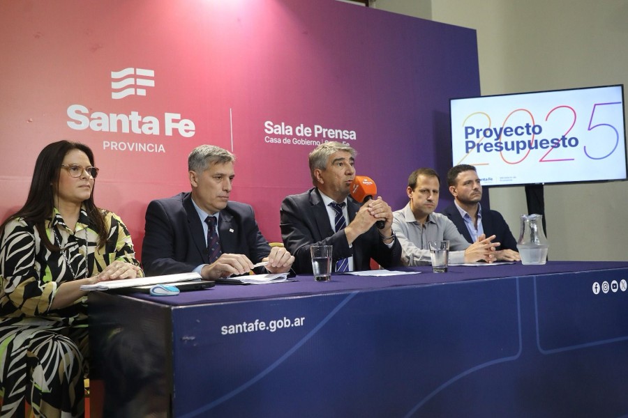 La presentaci&oacute;n tuvo lugar en la Casa de Gobierno de Santa Fe.