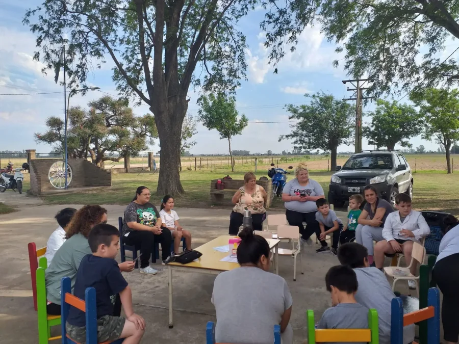 Un instante de la actividad propiciada por la Escuela Sarmiento.