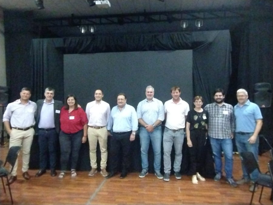 Los participantes del reciente encuentro.