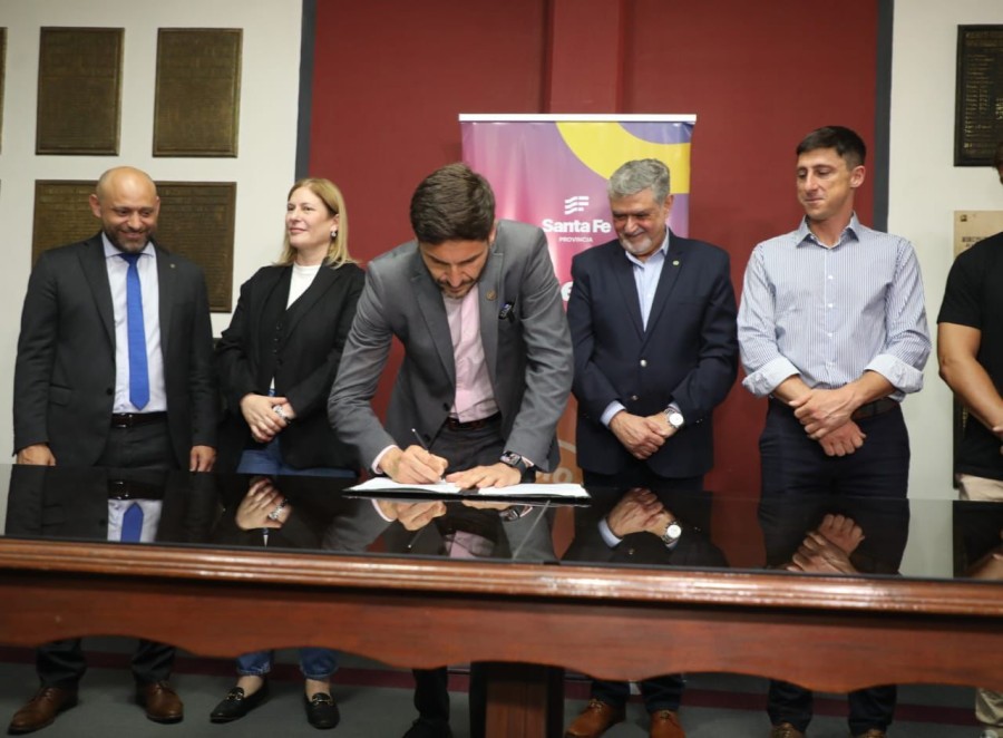 M&aacute;s de 200 supermercados de la provincia ofrecer&aacute;n 15 nuevos productos a valores de referencia, que significan un ahorro de 20 %.
