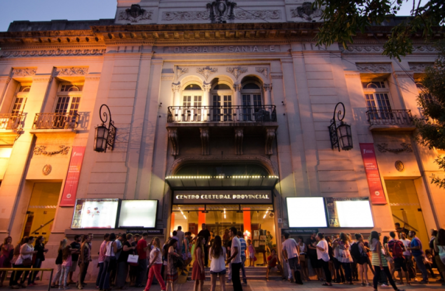 Centro Cultural Provincial Paco Urondo.