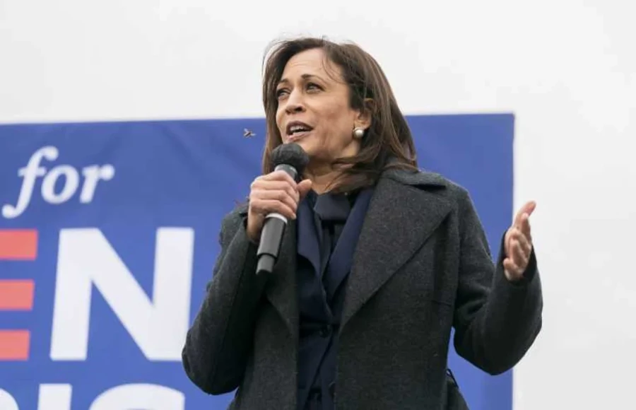Kamala Harris finalmente se comunicó con Trump.