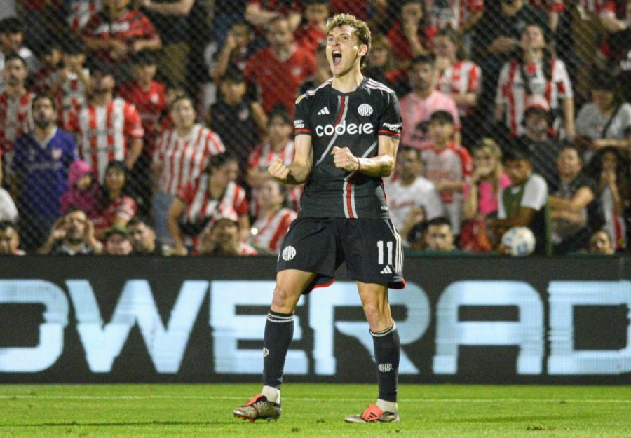 FACUNDO COLIDIO CELEBRA SU GOL, EL DE LA VICTORIA DE RIVER EN ALTA CÓRDOBA