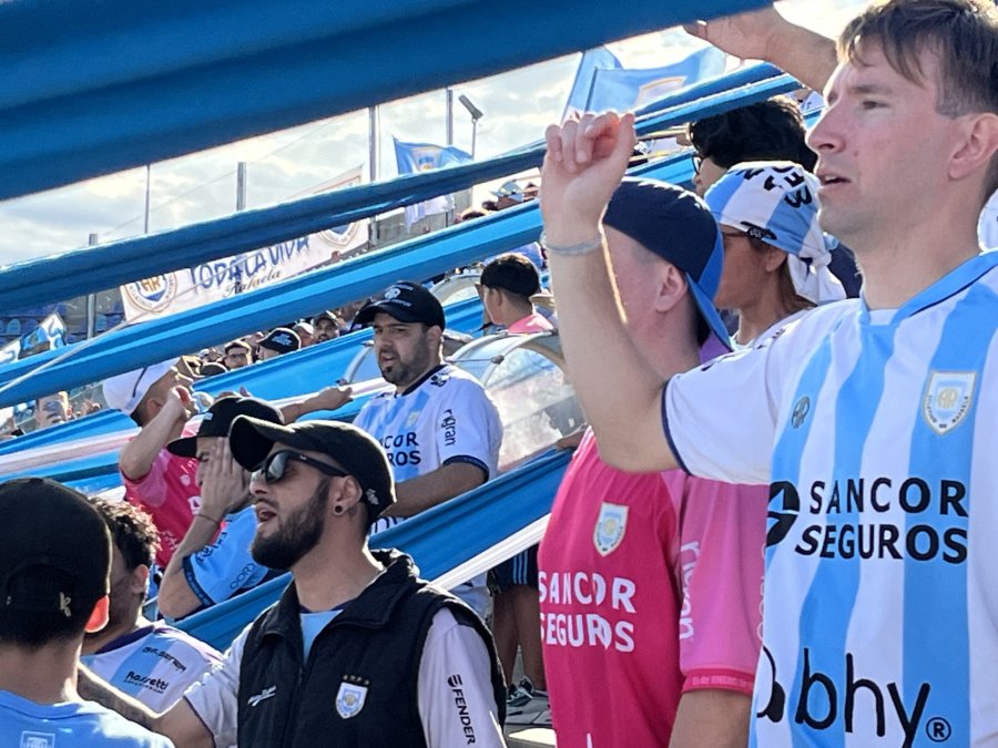 ACOMPA&Ntilde;AMIENTO. La Crema volver&aacute; a contar con el apoyo de sus hinchas.