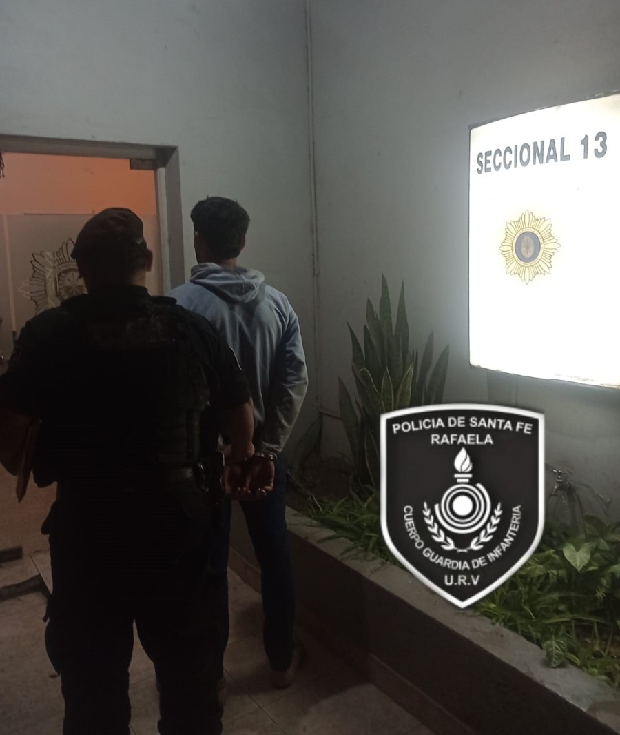 DETENCIÓN. El sujeto fue detenido por el delito de desobediencia.