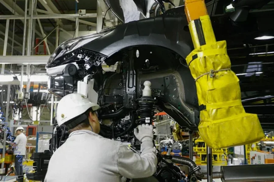 ACTIVIDAD ECON&Oacute;MICA. El Gobierno percibe brotes verdes.