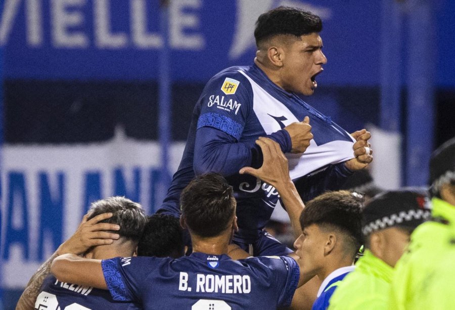 VÉLEZ LE GANÓ CON LO JUSTO A TIGRE