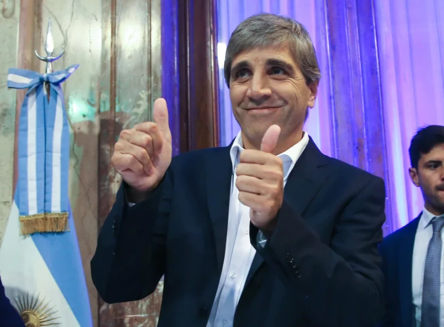 El ministro de Economía celebró el éxito del blanqueo.