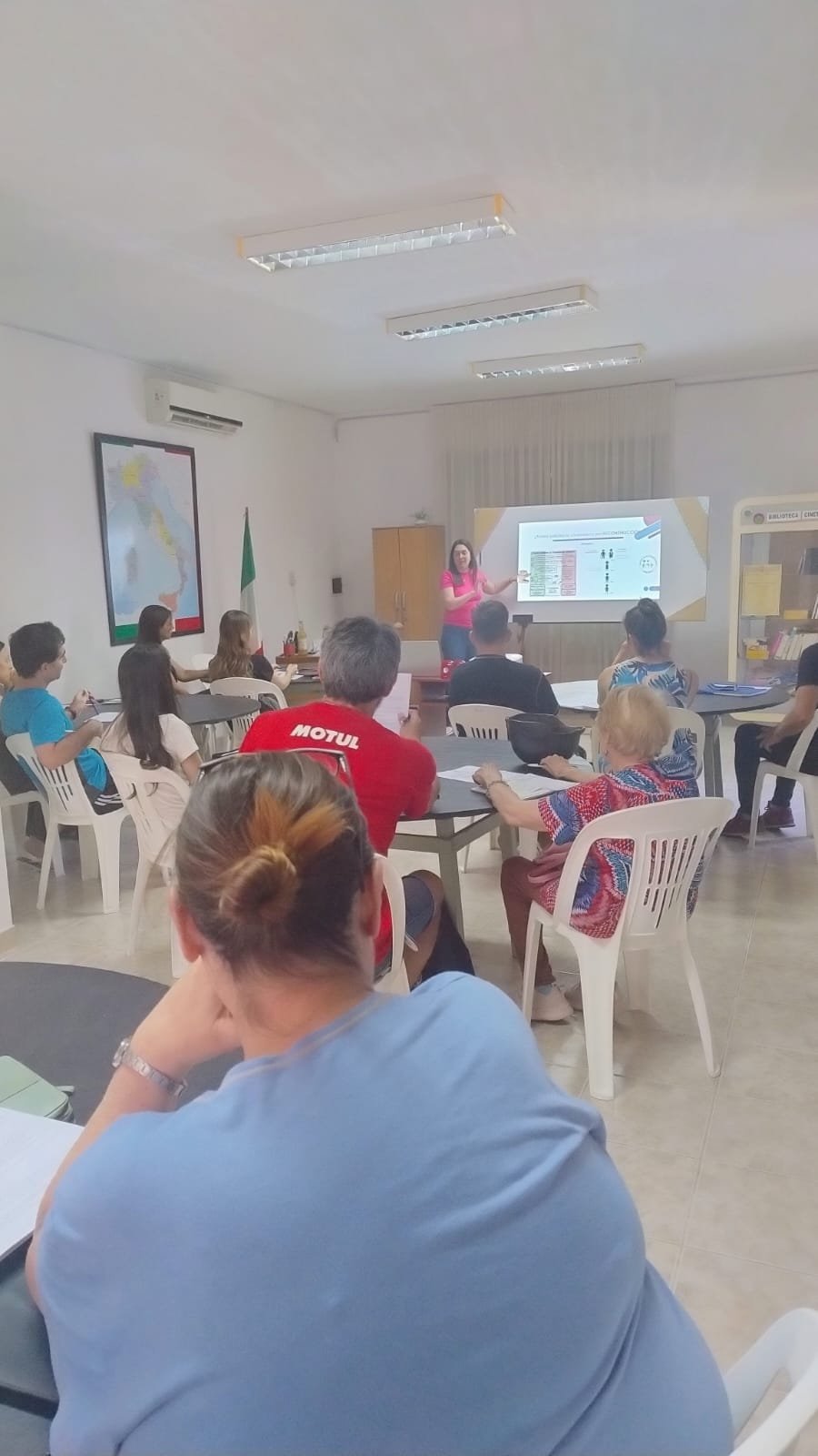 Vista general del encuentro de referencia.