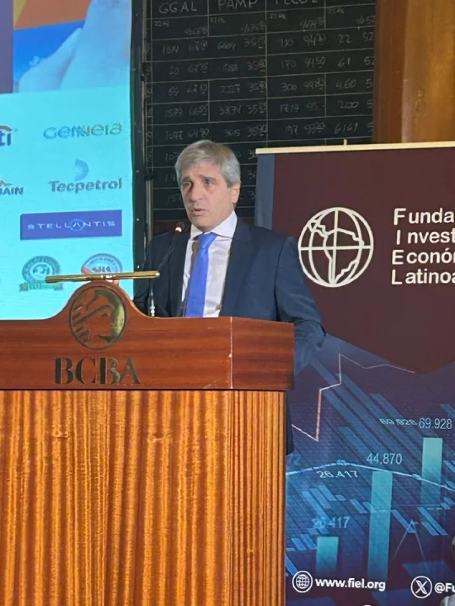 Luis Caputo, ministro de Economía.