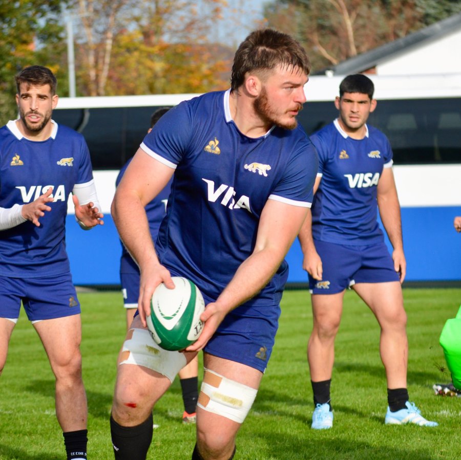 SIGUE COMO TITULAR. El forward rafaelino, consolidado en la segunda línea.