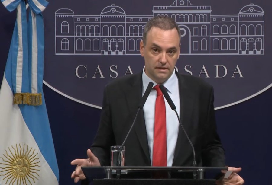 Adorni, en la conferencia de prensa de hoy en Casa Rosada.