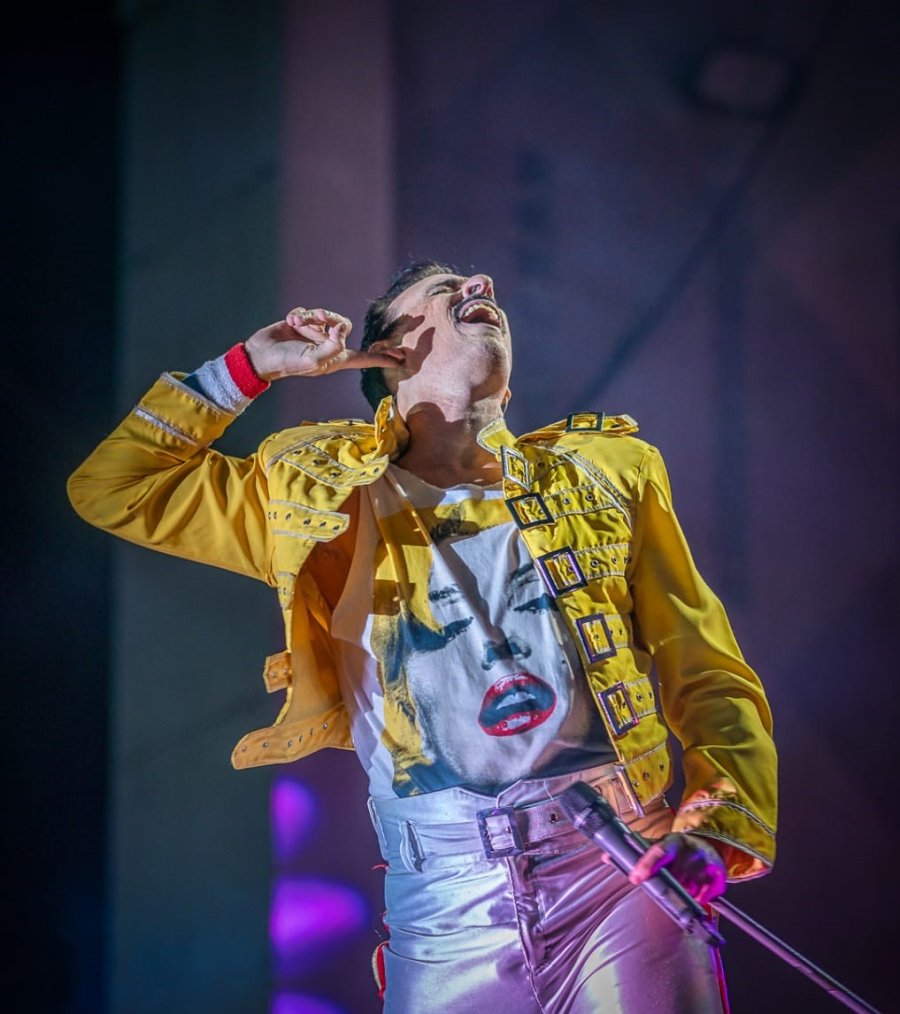 REINA MADRE. El tributo a Queen llega a Rafaela.