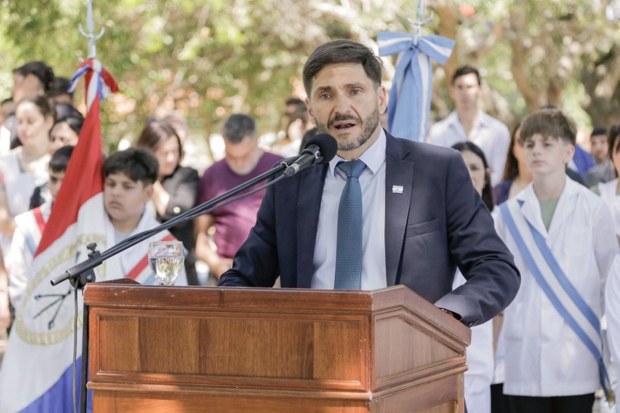 Se llev&oacute; a cabo el acto por el 451&deg; aniversario de la fundaci&oacute;n de la ciudad de Santa Fe.