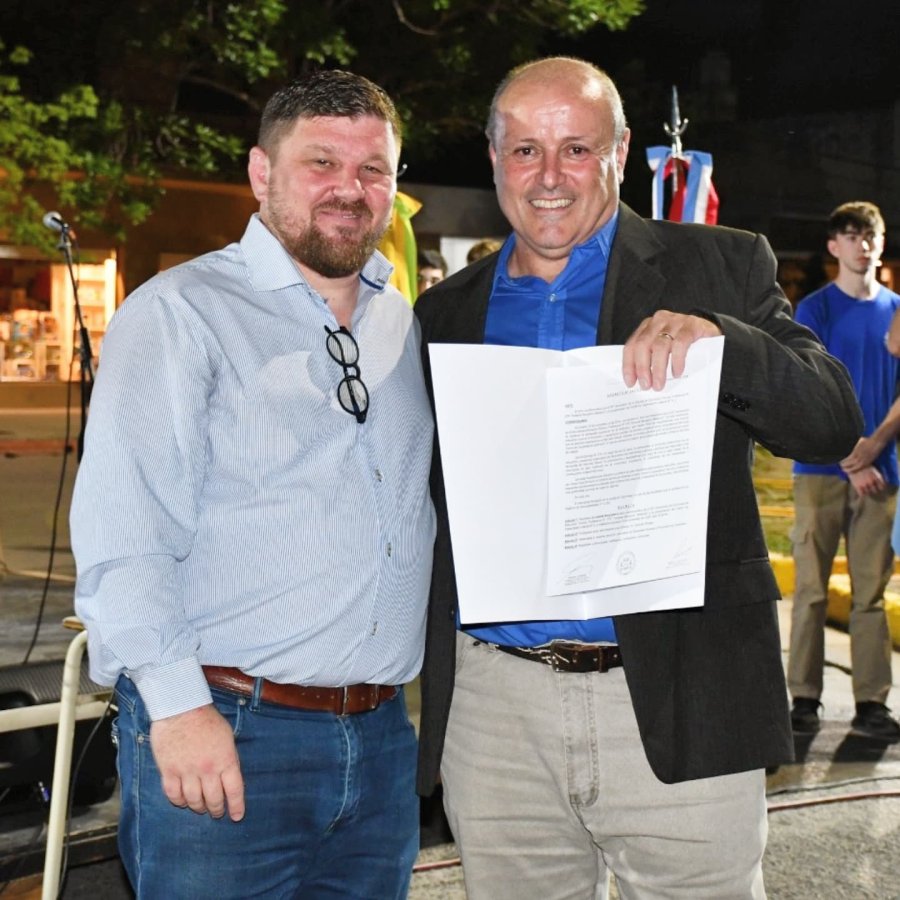 Pablo Pinotti, intendente y Gerardo Werger, director del establecimiento.