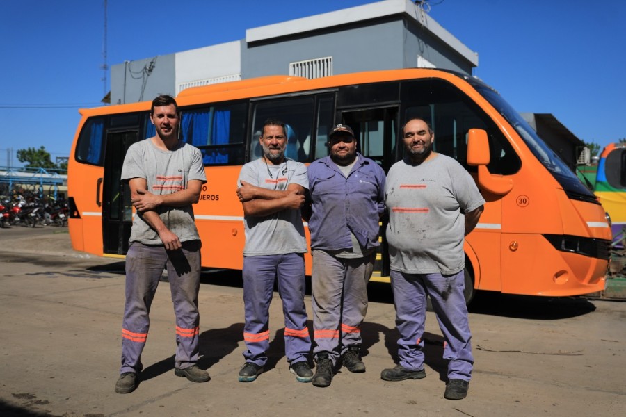 La Municipalidad de Rafaela recuper&oacute; minibuses que se encontraban en desuso desde hac&iacute;a m&aacute;s de dos a&ntilde;os.
