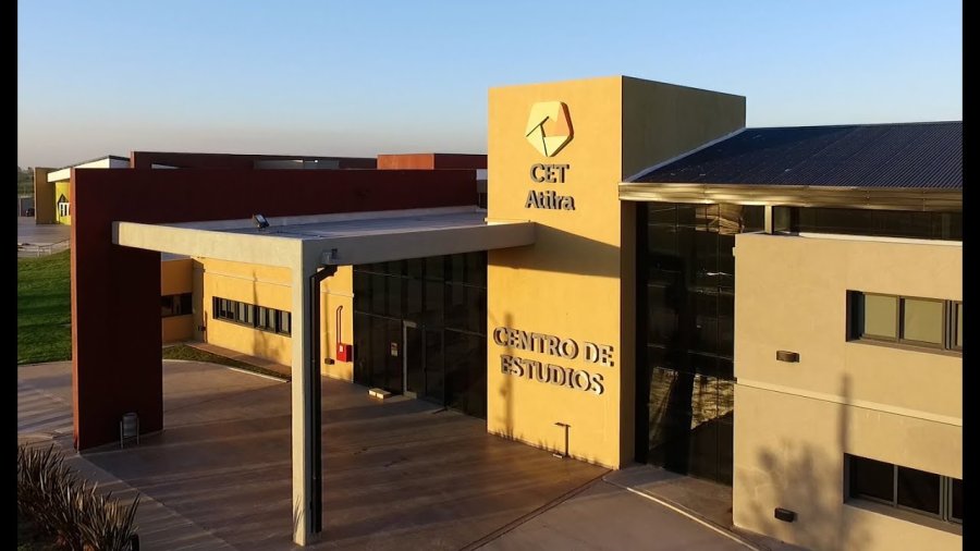 Los exámenes se rendirán en el CET.