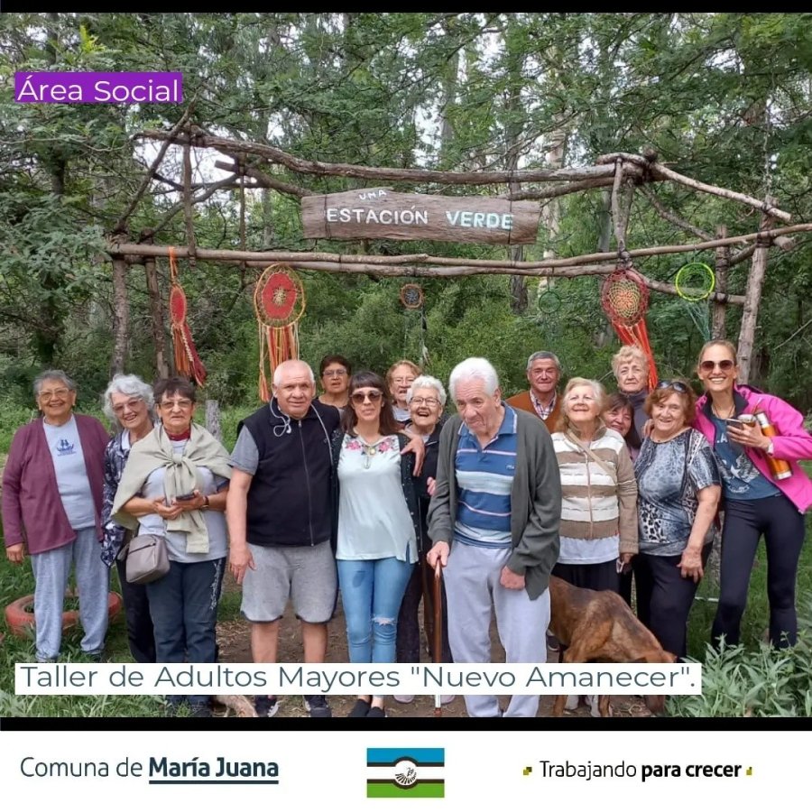 El grupo que concretó a excursión.