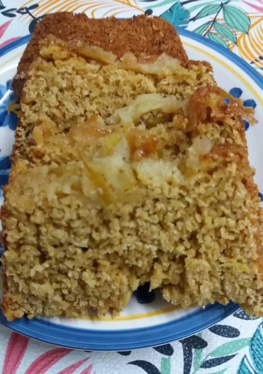 Bud&iacute;n de manzana y avena