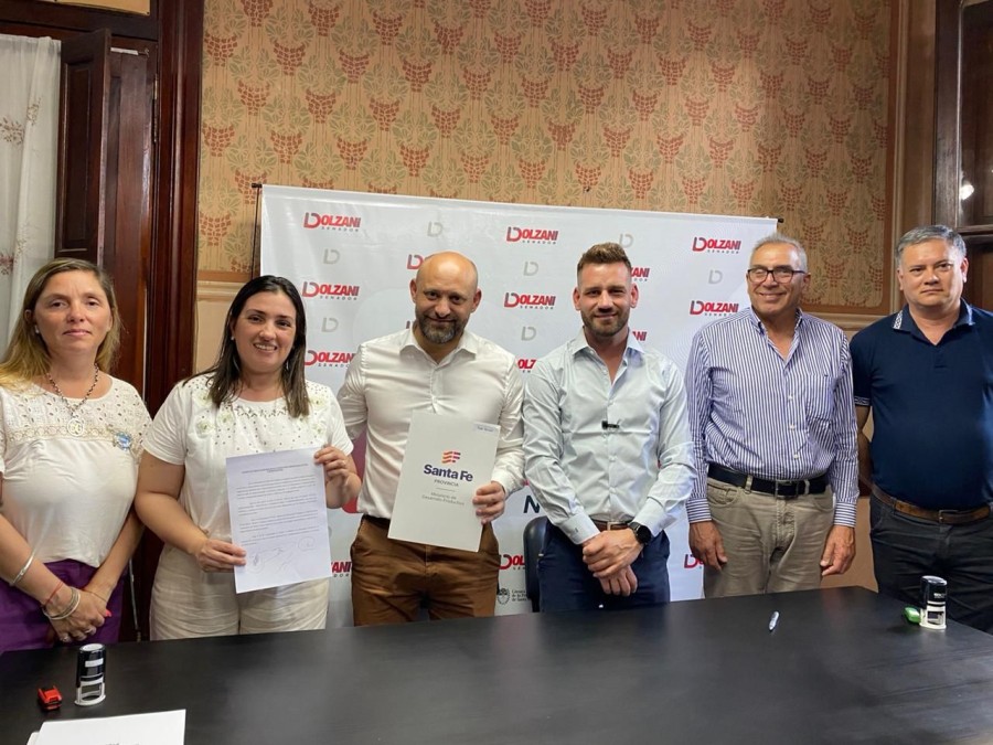 En la oficializaci&oacute;n de la Mesa de Arroz tambi&eacute;n estuvieron presentes la intendenta de San Javier, Ana Maribel Gonz&aacute;lez, y el secretario General y de Desarrollo Productivo, Marcial Bugnon.