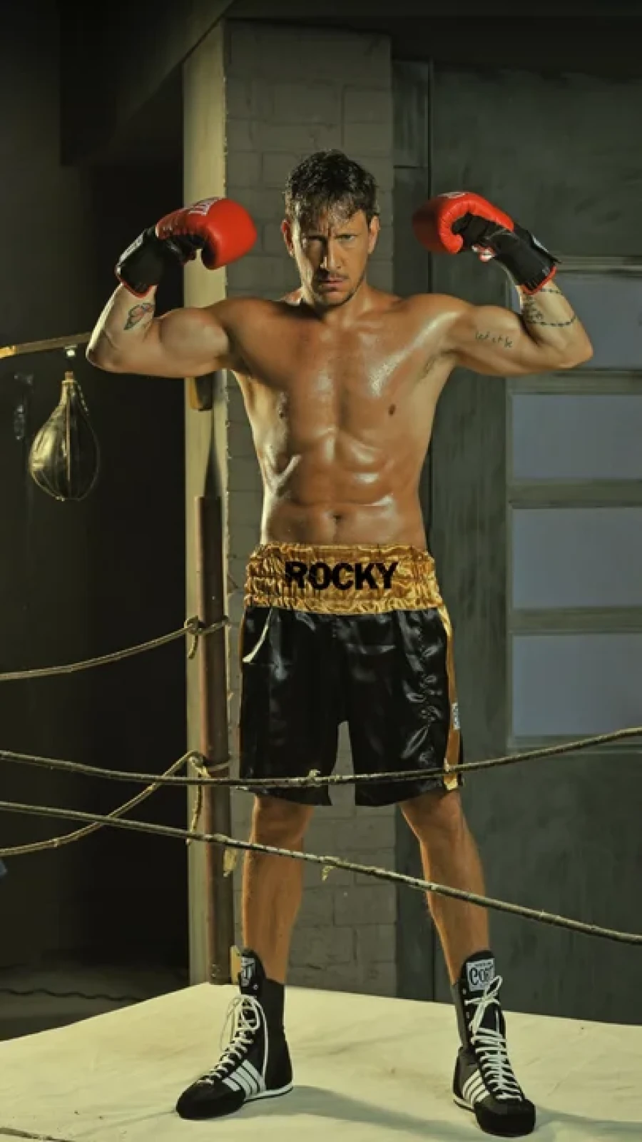 Nicol&aacute;s V&aacute;zquez y su cambio para hacer de Rocky Balboa.