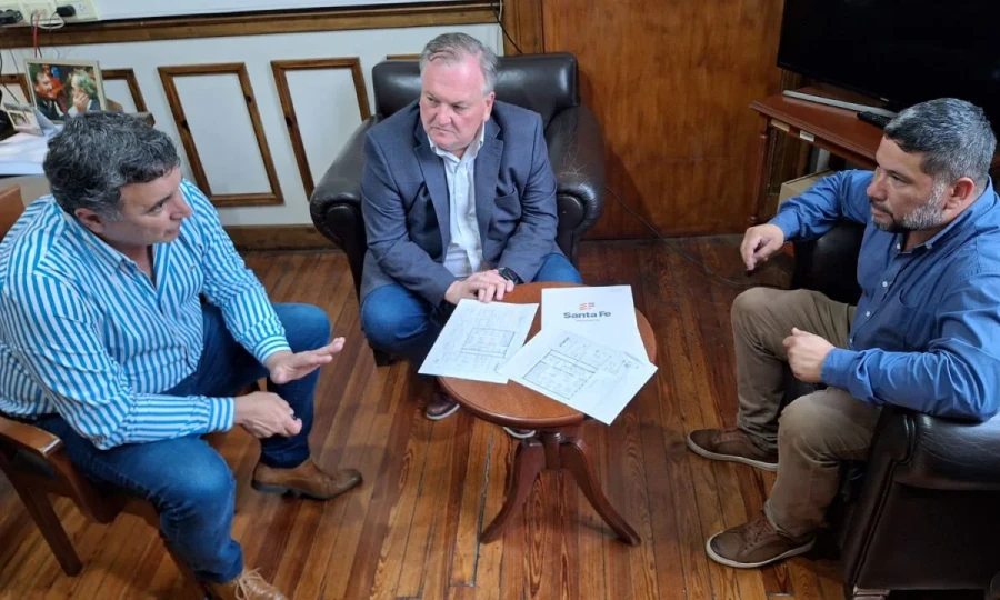 Marcelo González, Felipe Michlig y Sergio Duarte durante el encuentro.